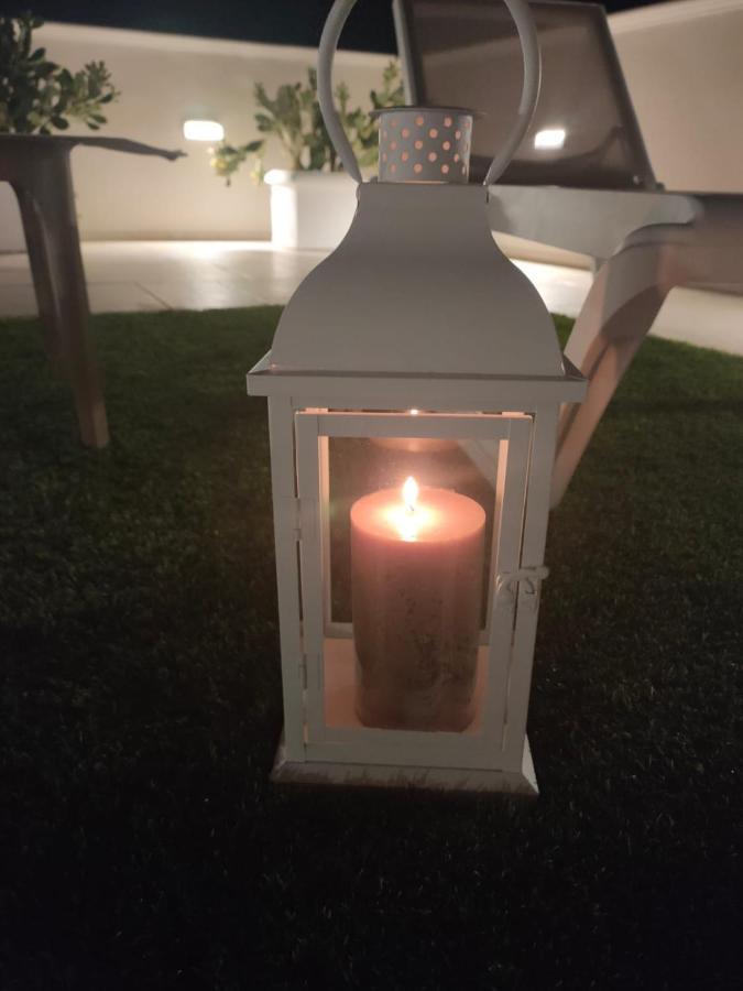 Romantic Suite Monopoli Luaran gambar