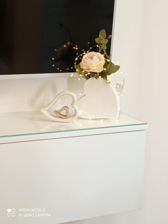 Romantic Suite Monopoli Luaran gambar